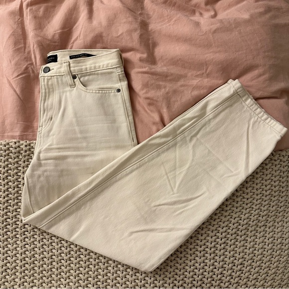 Banana Republic White Contrast Stitch Jeans 25 - Picture 1 of 3